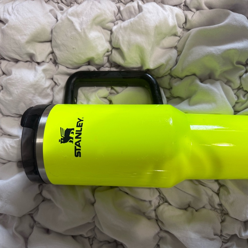 Stanley Bright Yellow Travel Mug